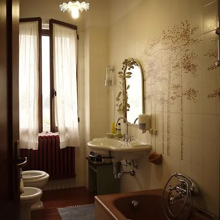 La Lepre Bianca Cento