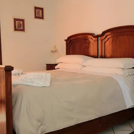 Farmház La Lepre Bianca Cento