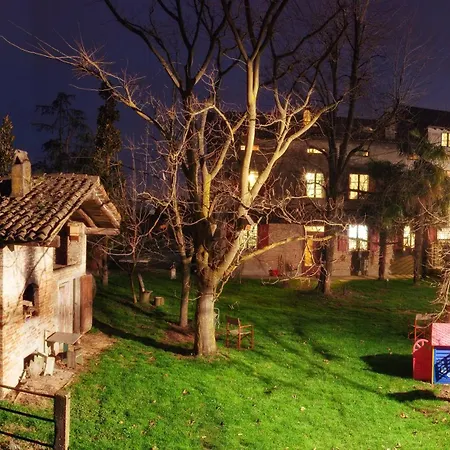 Farmház La Lepre Bianca Cento